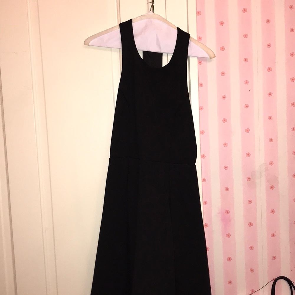 Black Lulus dress never been worn before!!